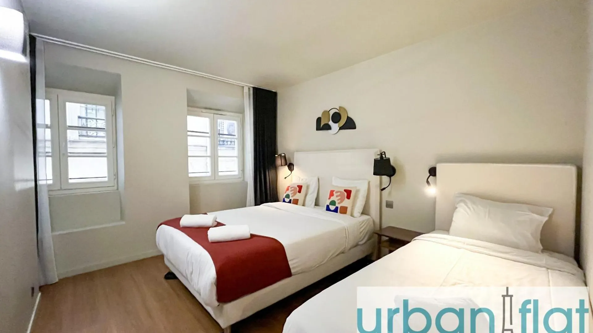 Urban Flat 133 - Ponceau 4 Bedroom Apartment Paris